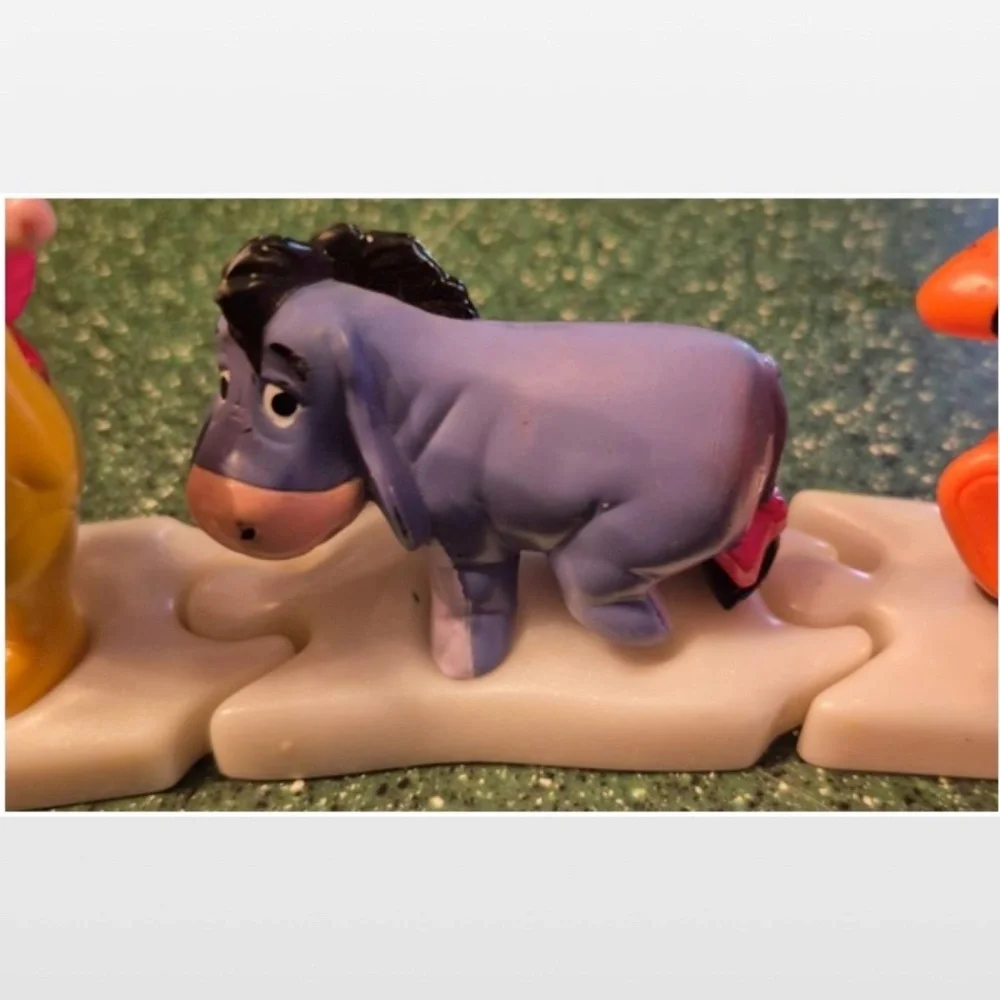 Vintage 2000 Disney Winnie the Pooh Toy McDonalds Eeyore Puzzle Piece Y2K VTG